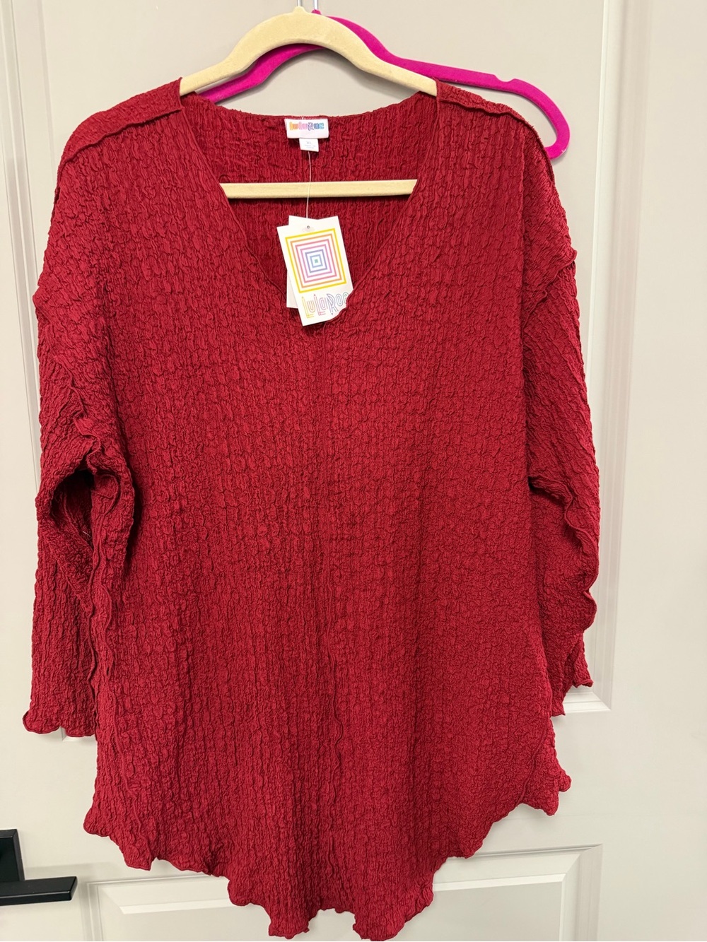 LuLaRoe Crinkle V-Neck Tunic - Red